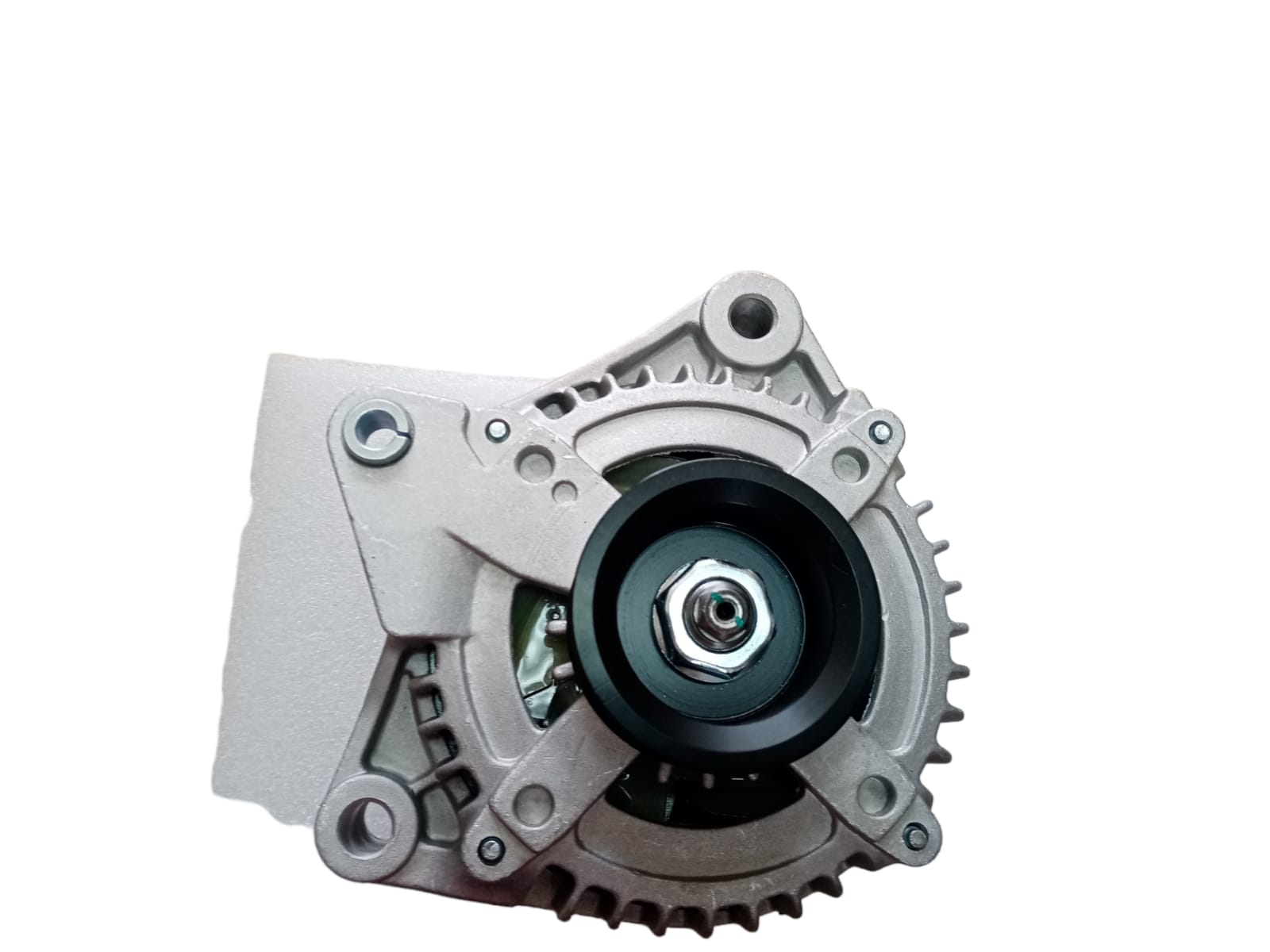 ALTERNADOR 4RUNNER LENUX 4.5L TACOMA LAN CRUSER